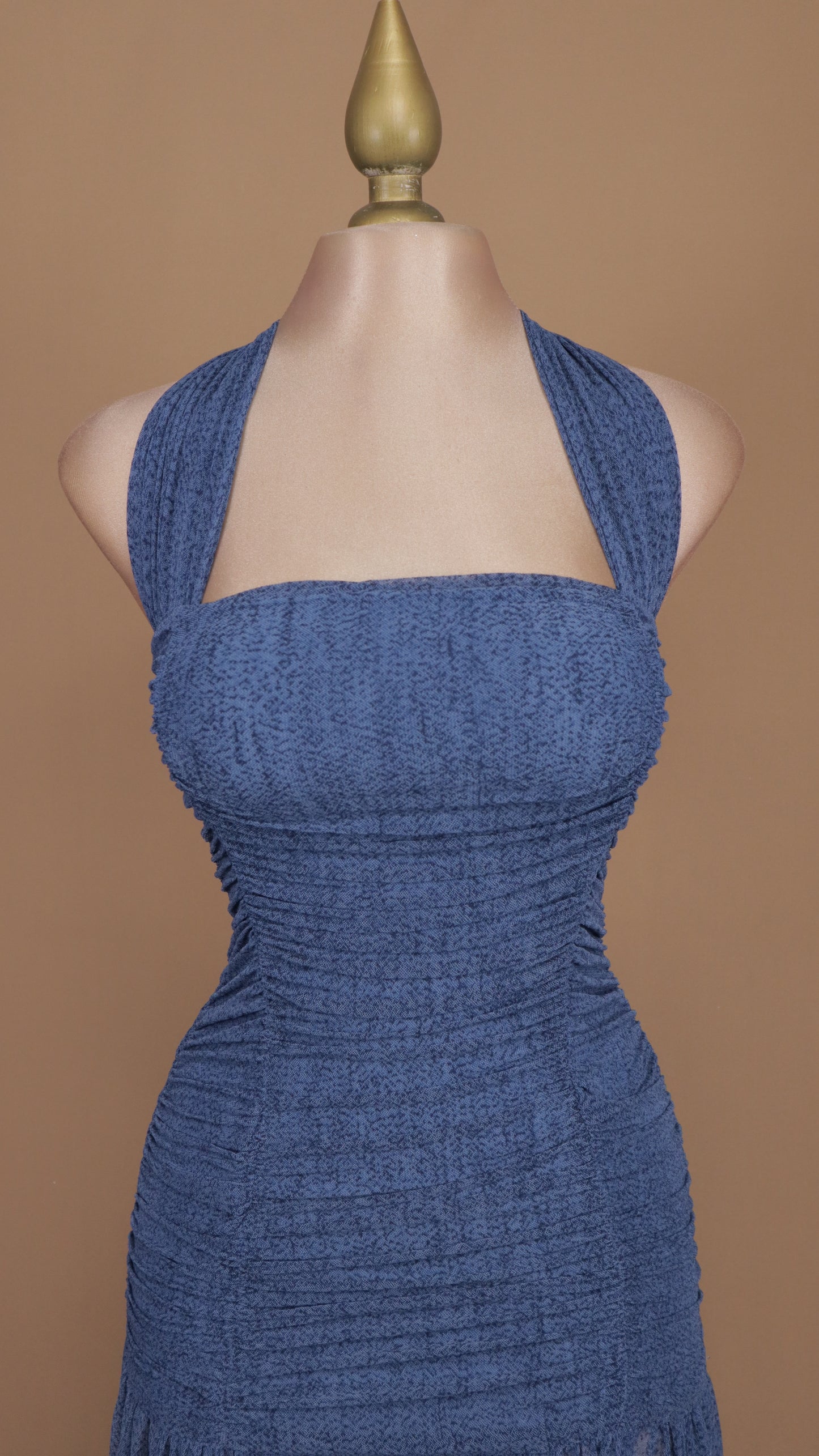 Vestido largo pegadito cuello halter