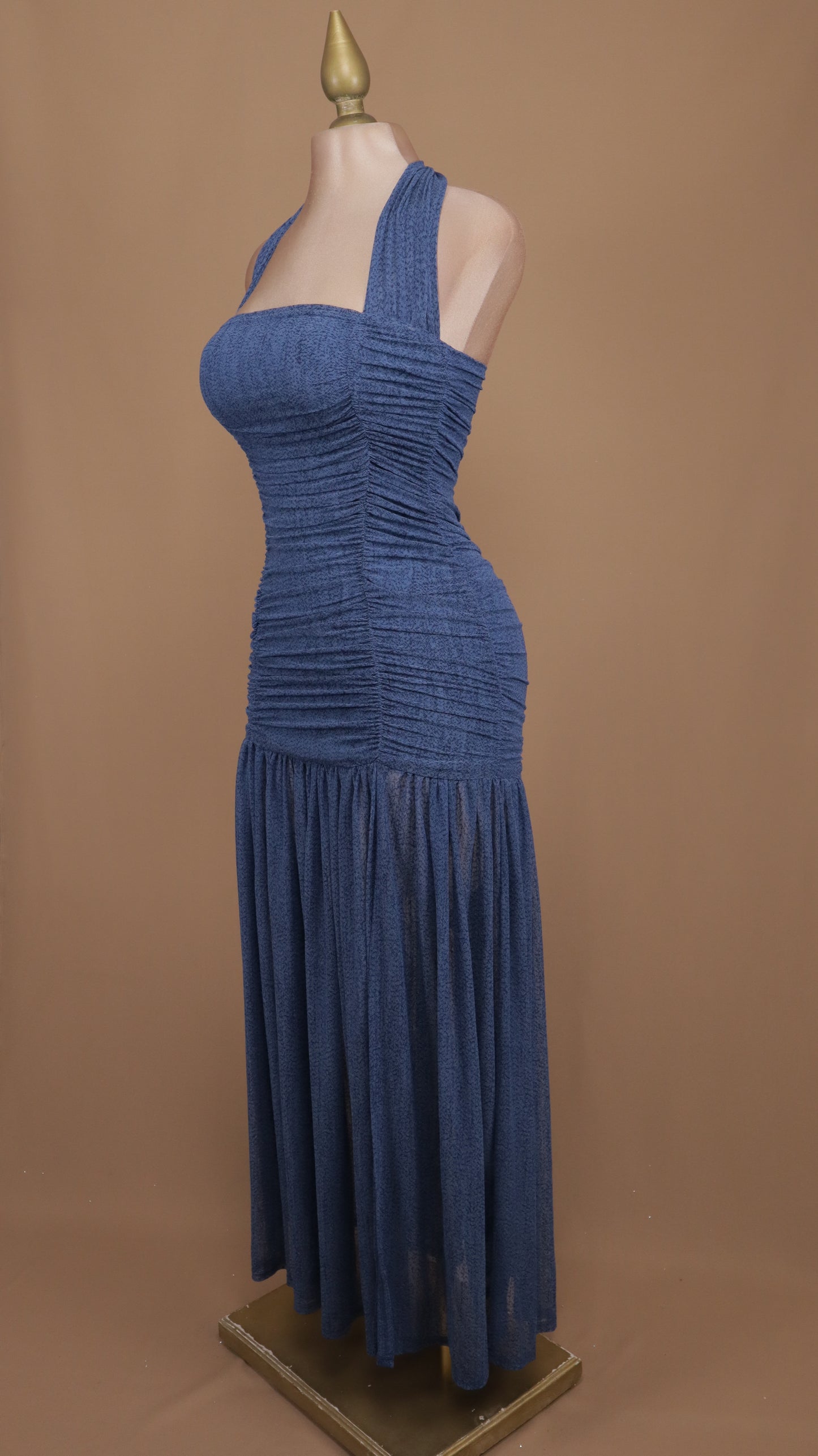 Vestido largo pegadito cuello halter