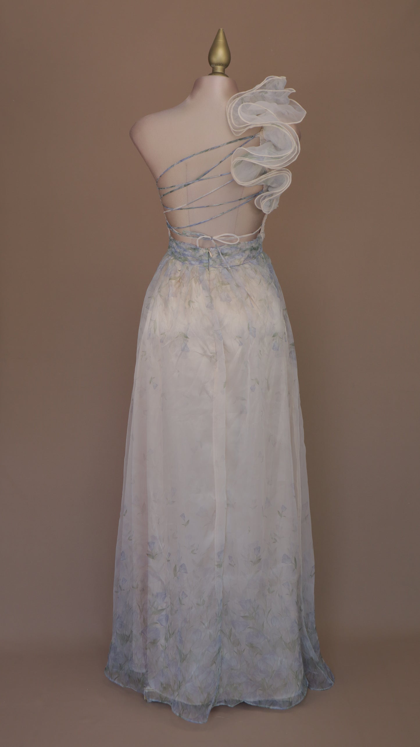 Vestido largo estampado asimétrico