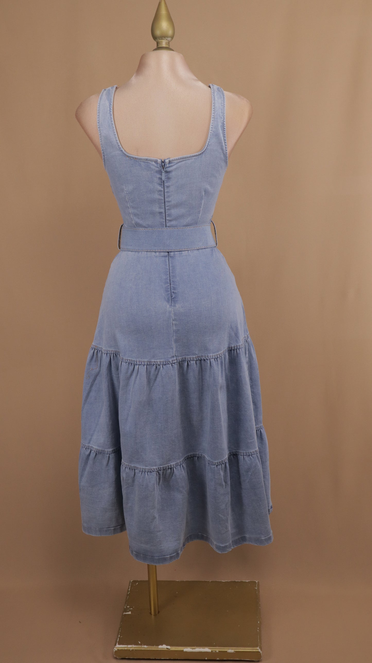 Vestido maxi de mezclilla con cinto