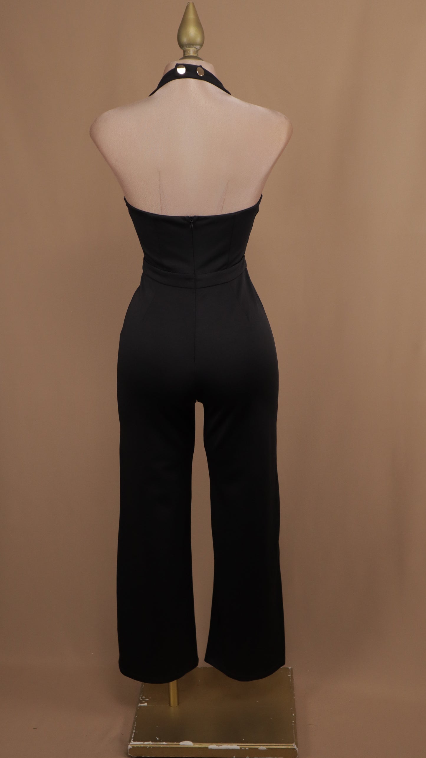 Palazzo pegadito cuello halter con botones dorados