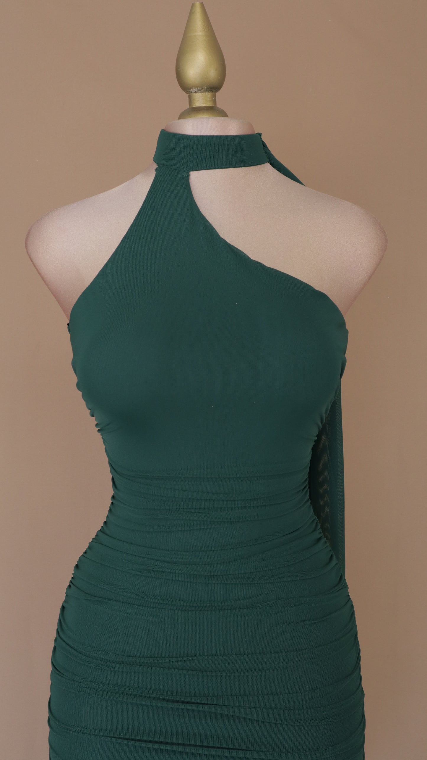 Vestido maxi cuello halter