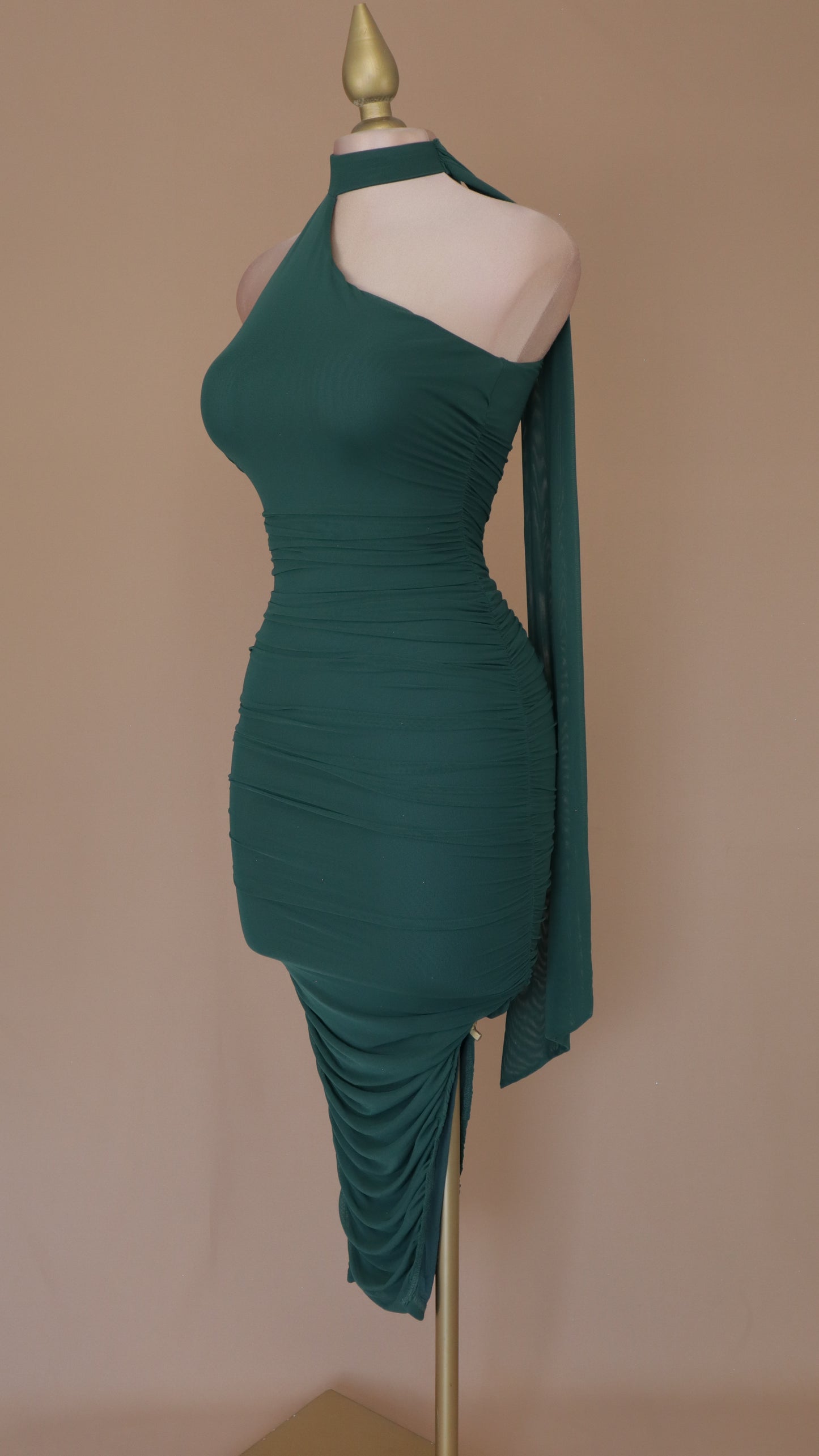 Vestido maxi cuello halter