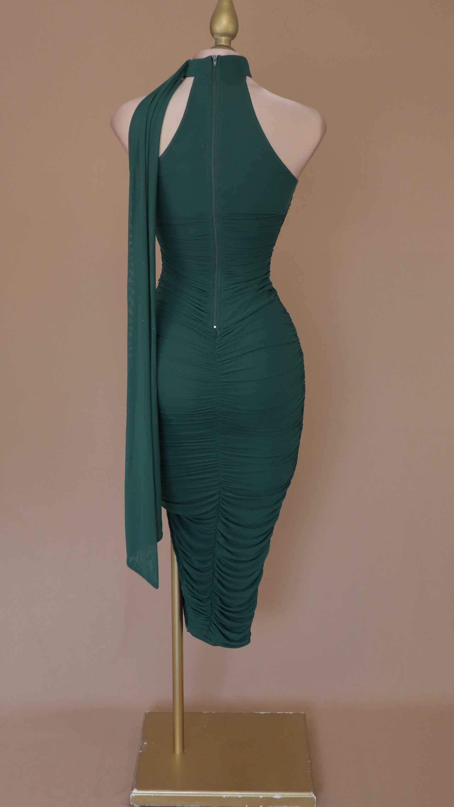 Vestido maxi cuello halter