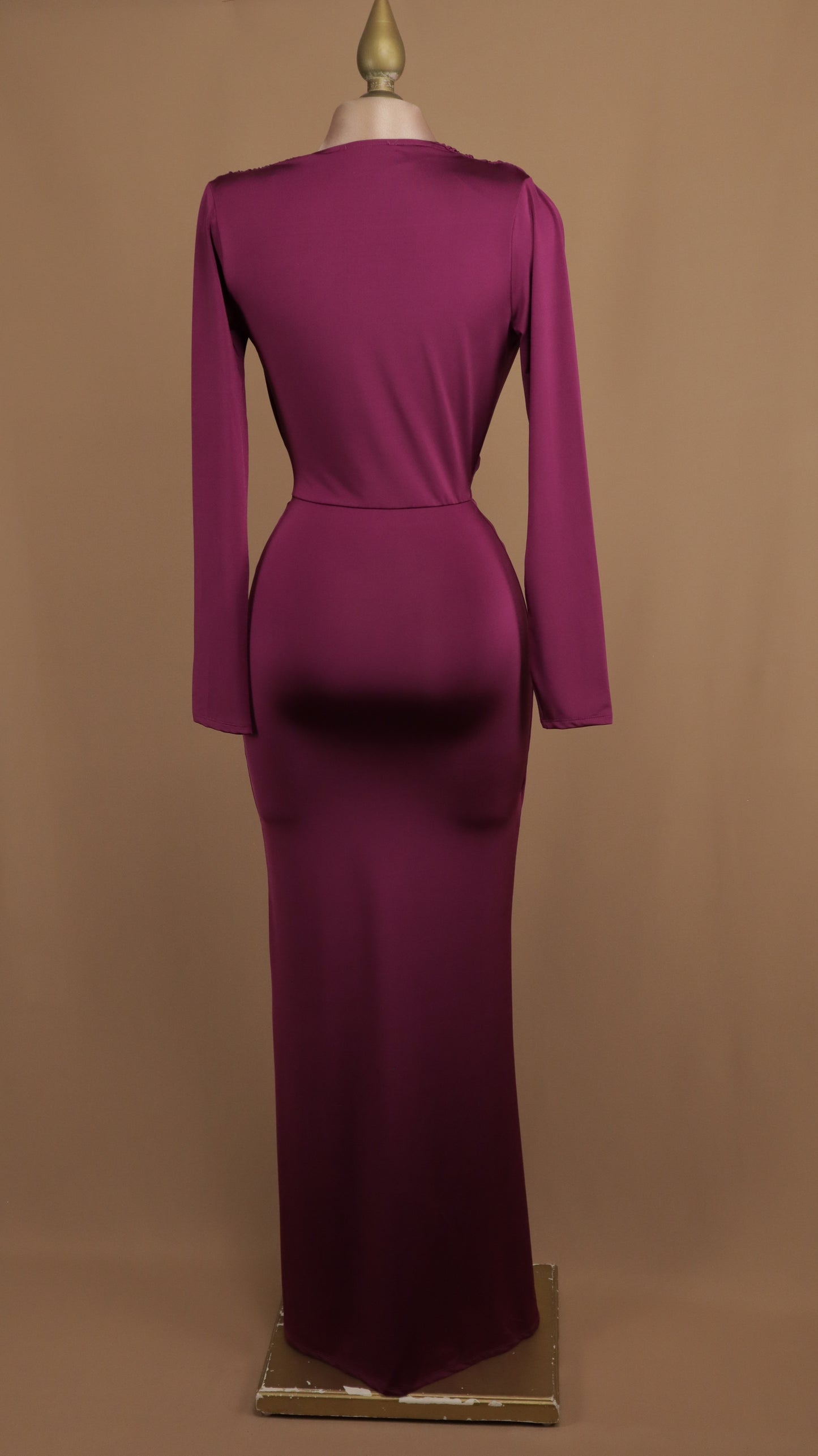 Vestido largo manga larda de licra