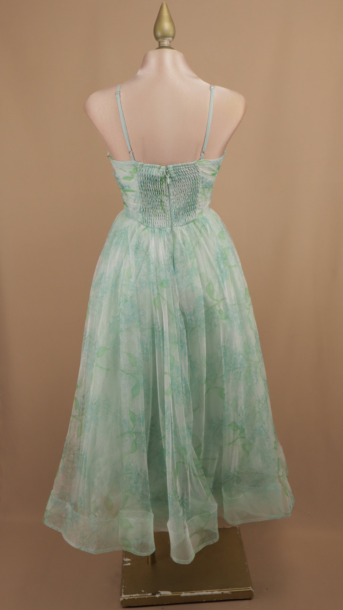 Vestido midi estampado con escote en busto