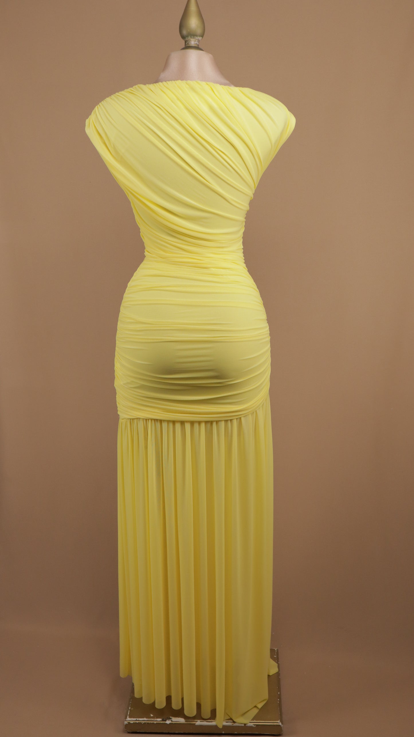 Vestido largo de maya plisado