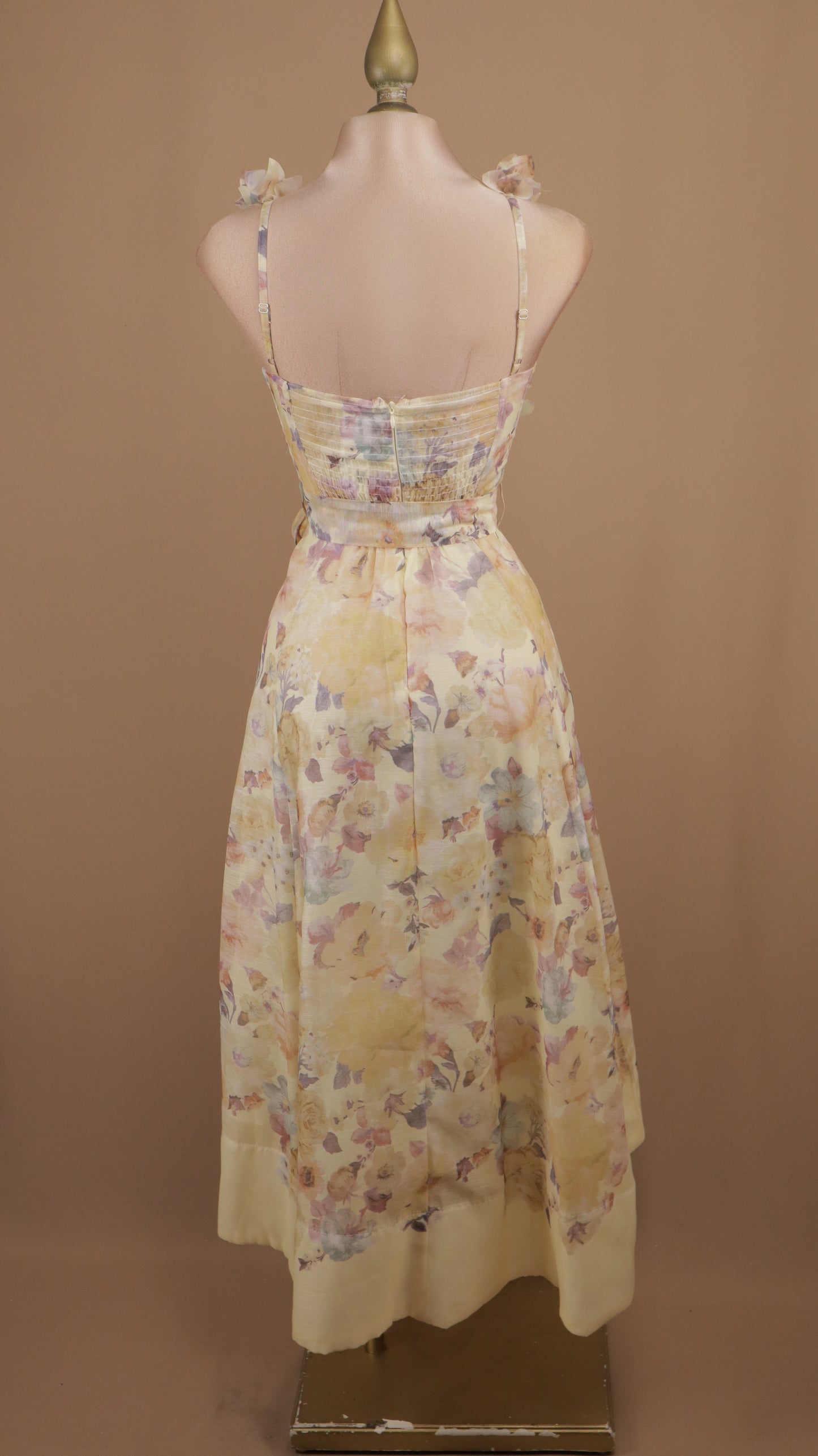 Vestido midi estampado de flores en 3D
