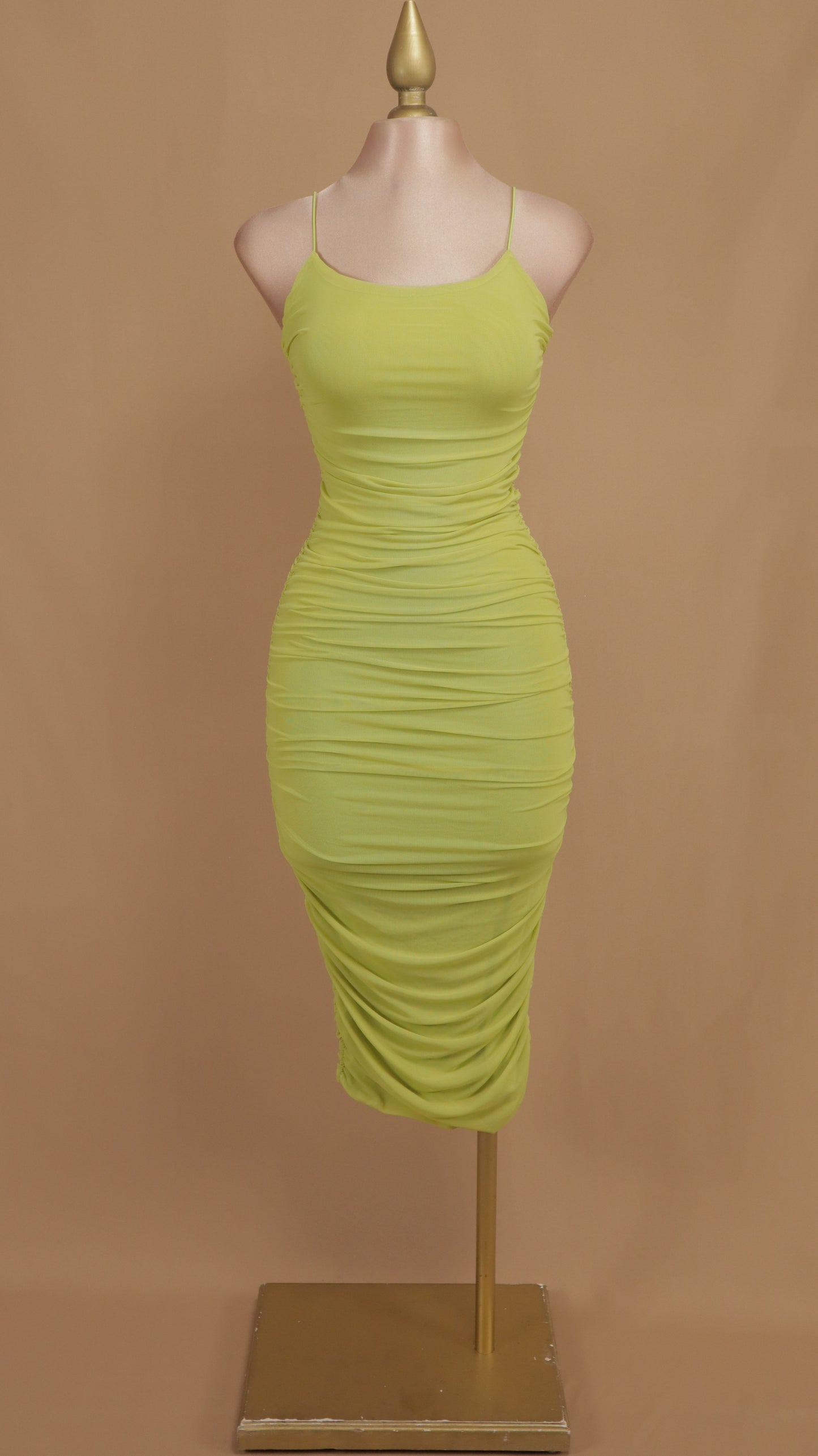 Vestido maxi plisado sensual