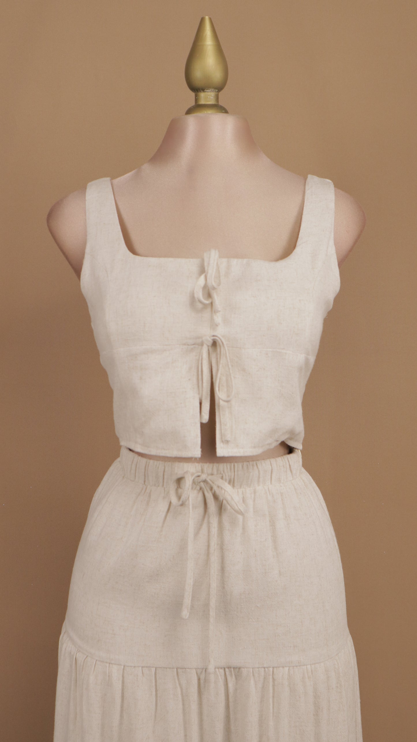 Conjunto de lino falda y crop top