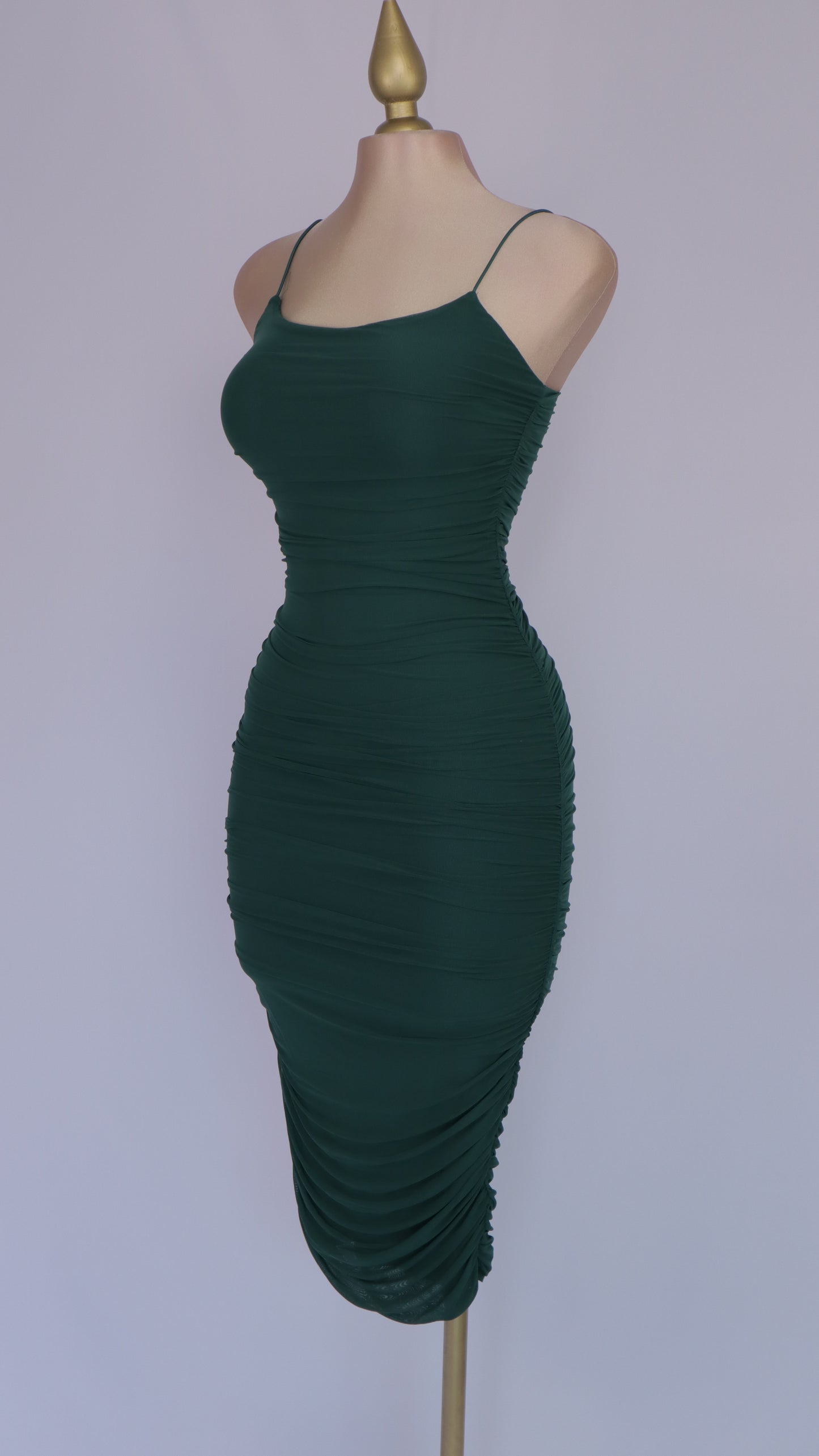 Vestido maxi plisado sensual