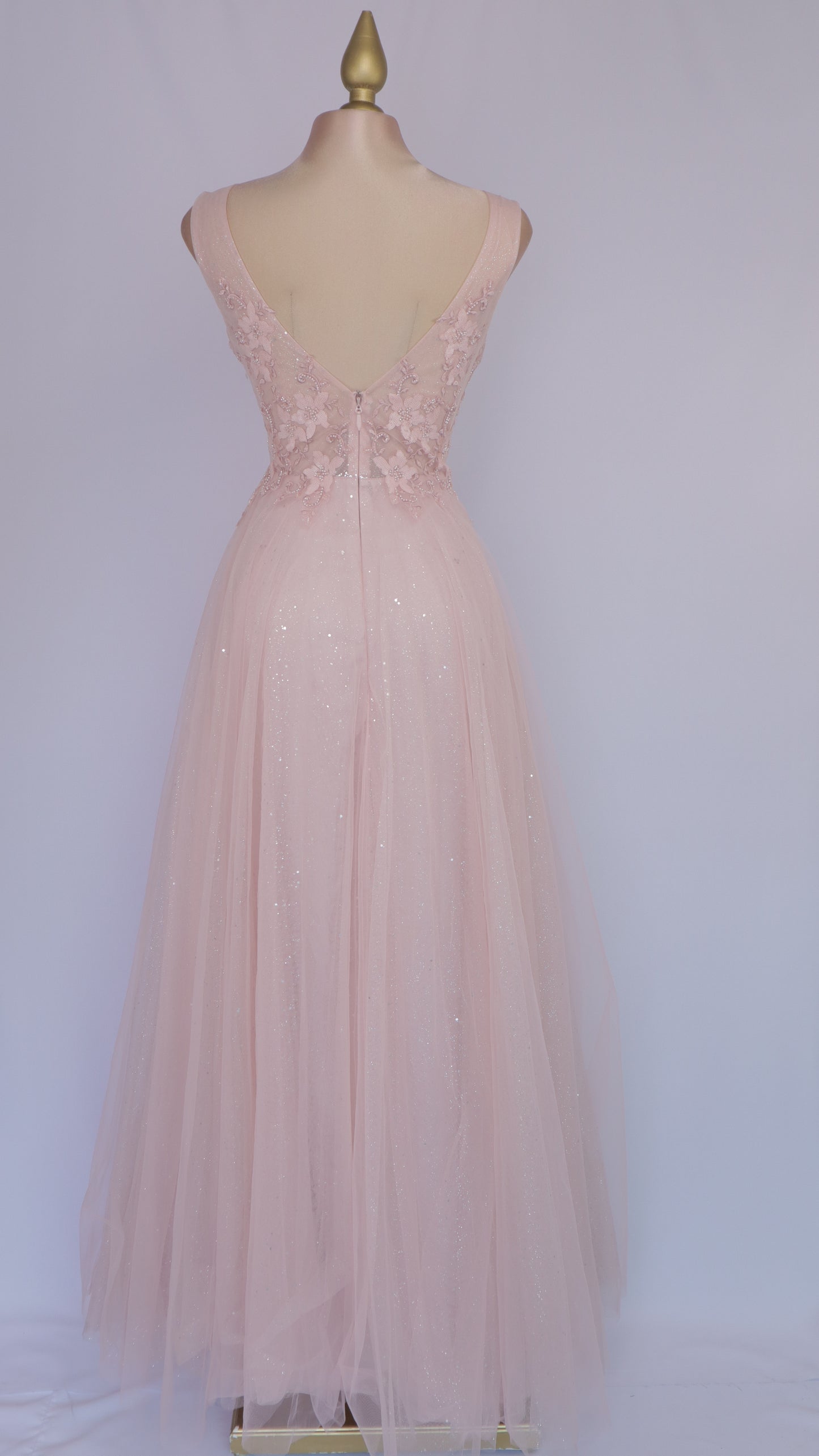 Vestido largo estilo princesa