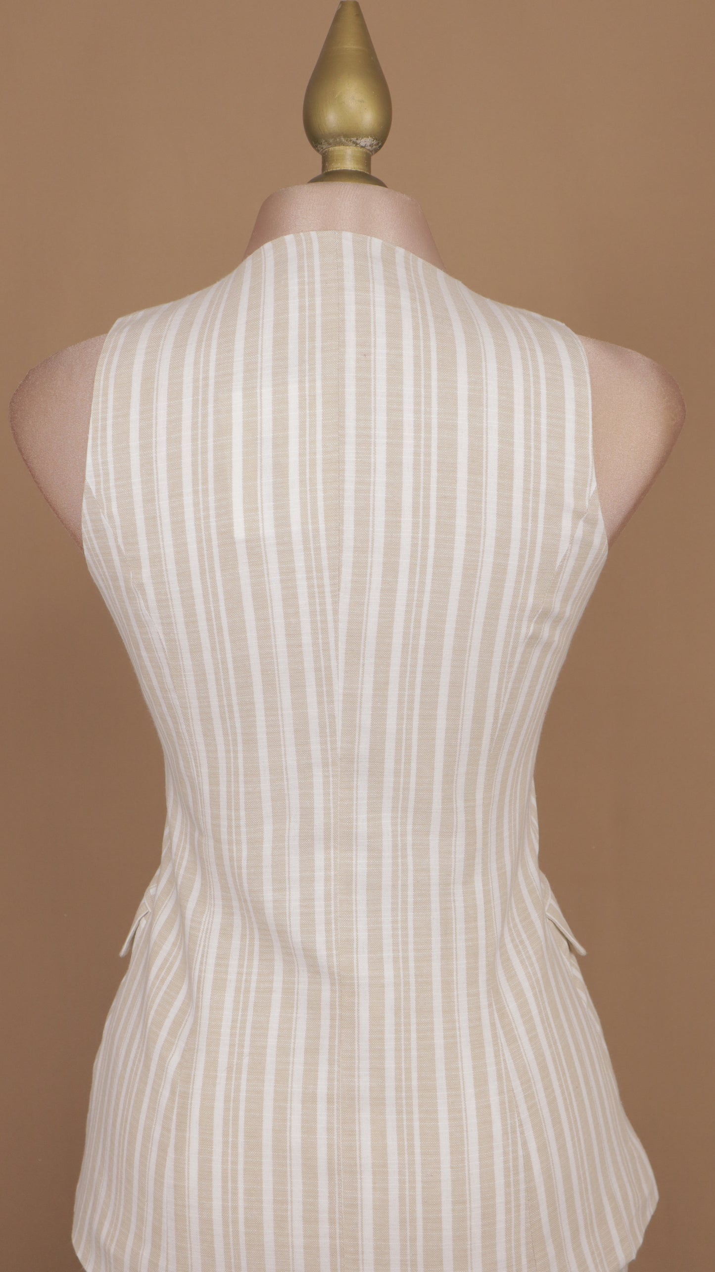 Conjunto de pantalón y saco de rayas