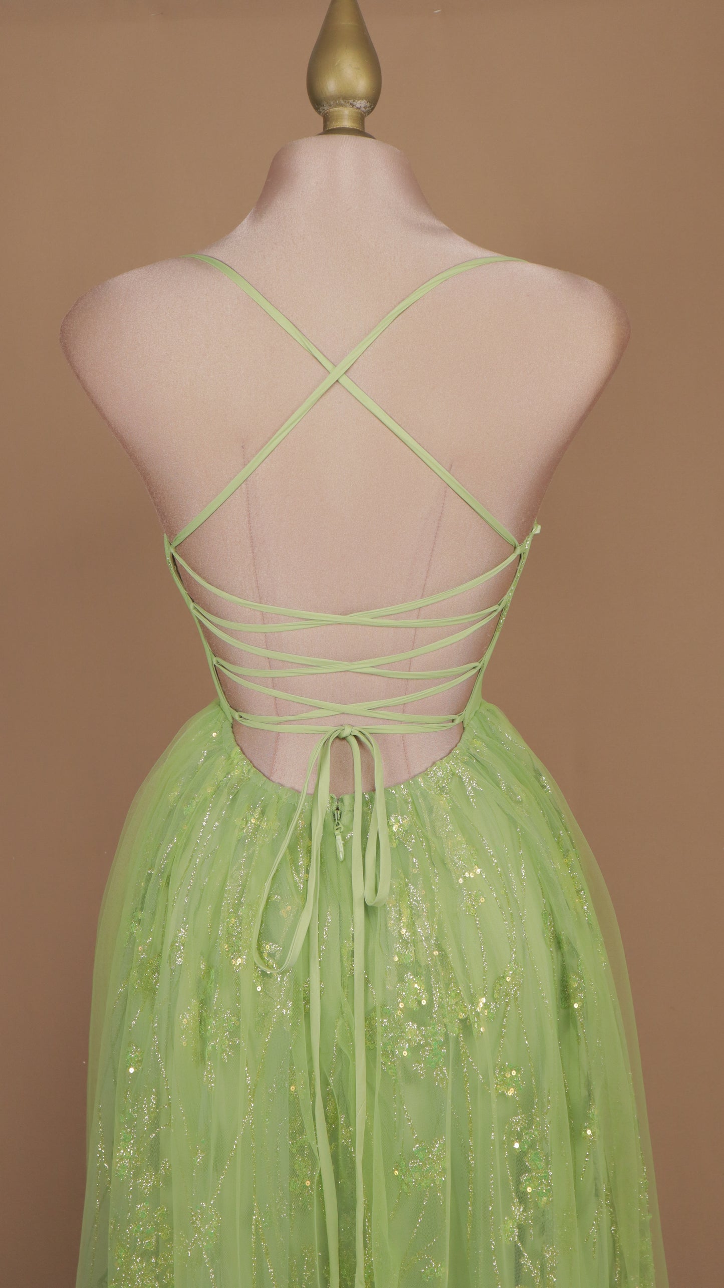 Vestido largo limón con lentejuela