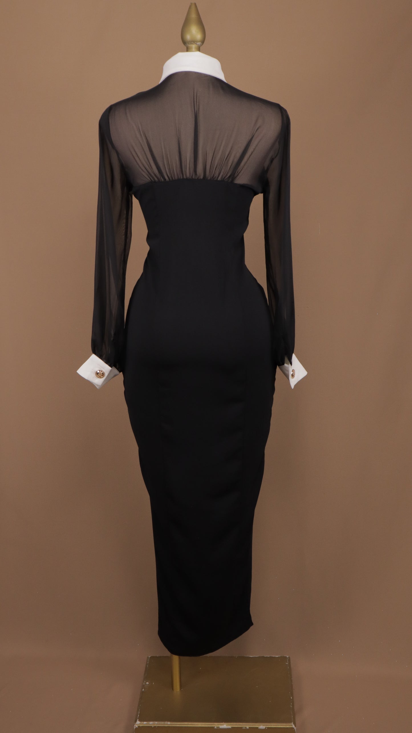 Vestido midi manga larga con transparencia