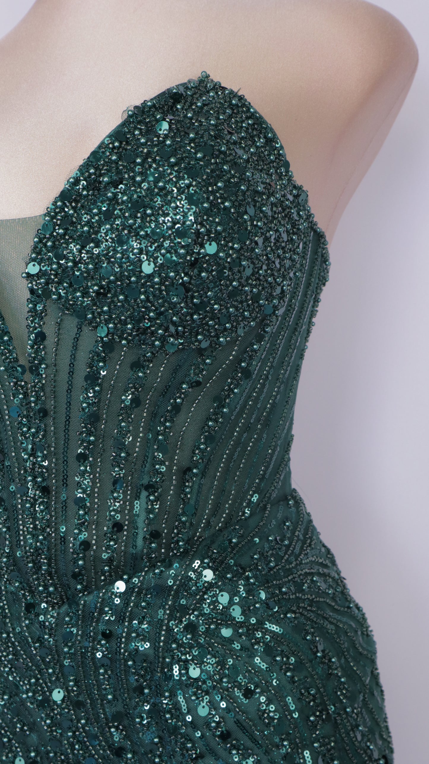 Vestido largo corte sirena estraple