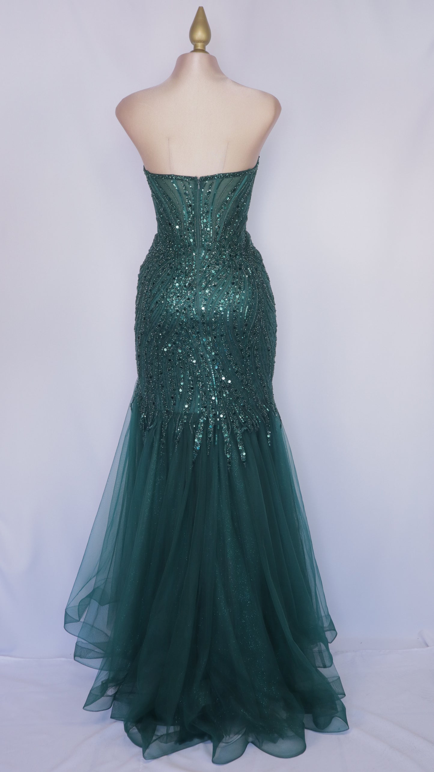 Vestido largo corte sirena estraple