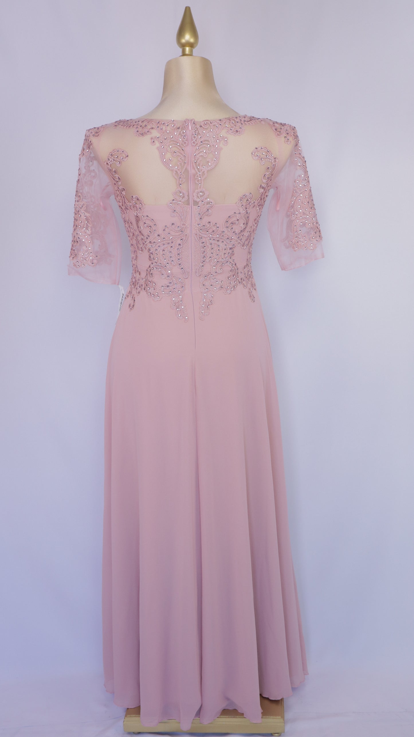 Vestido largo talla extra con aplicación