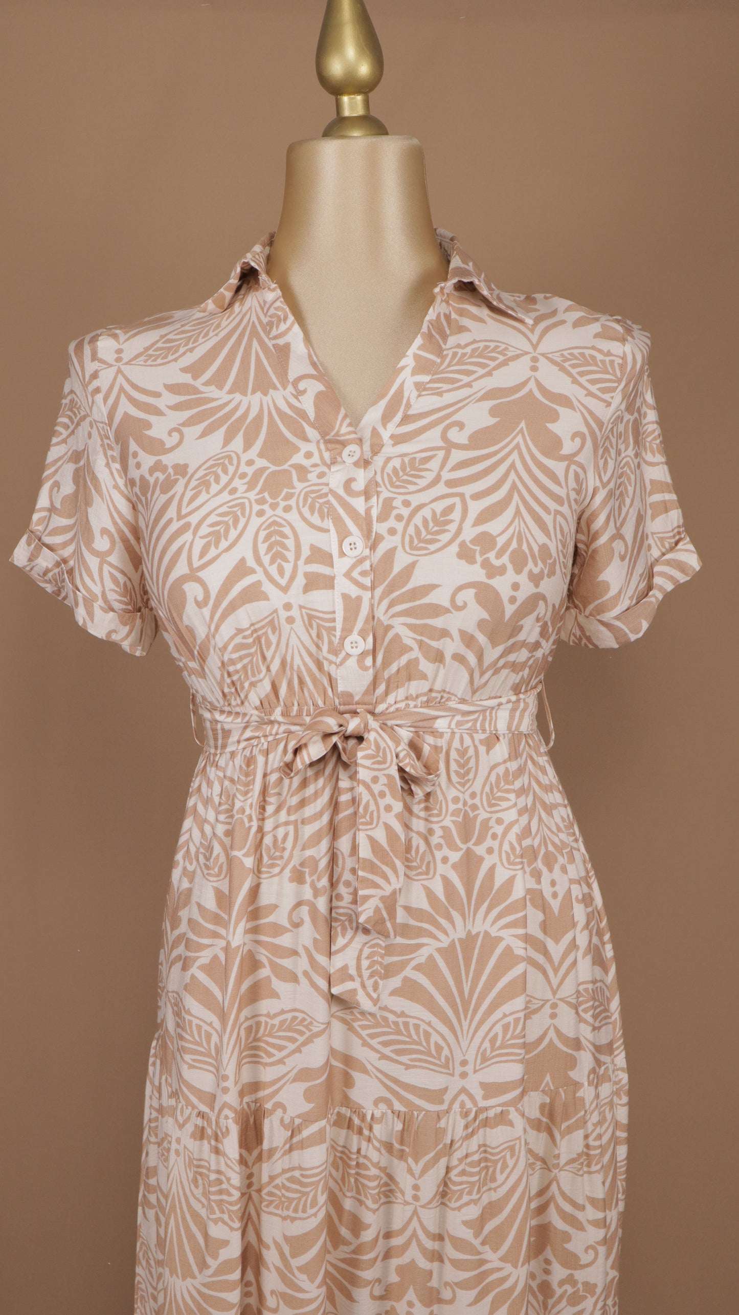 Vestido extra maxi con manga corta estampado