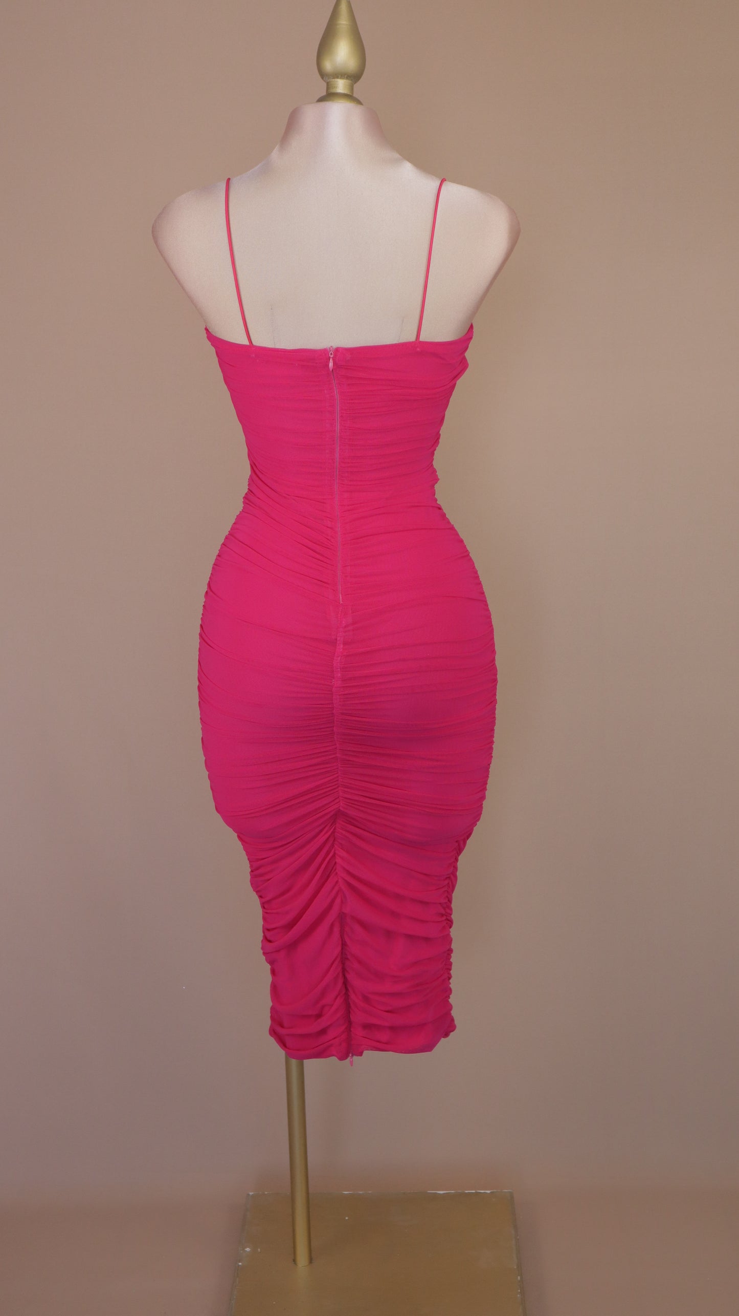 Vestido maxi plisado sensual