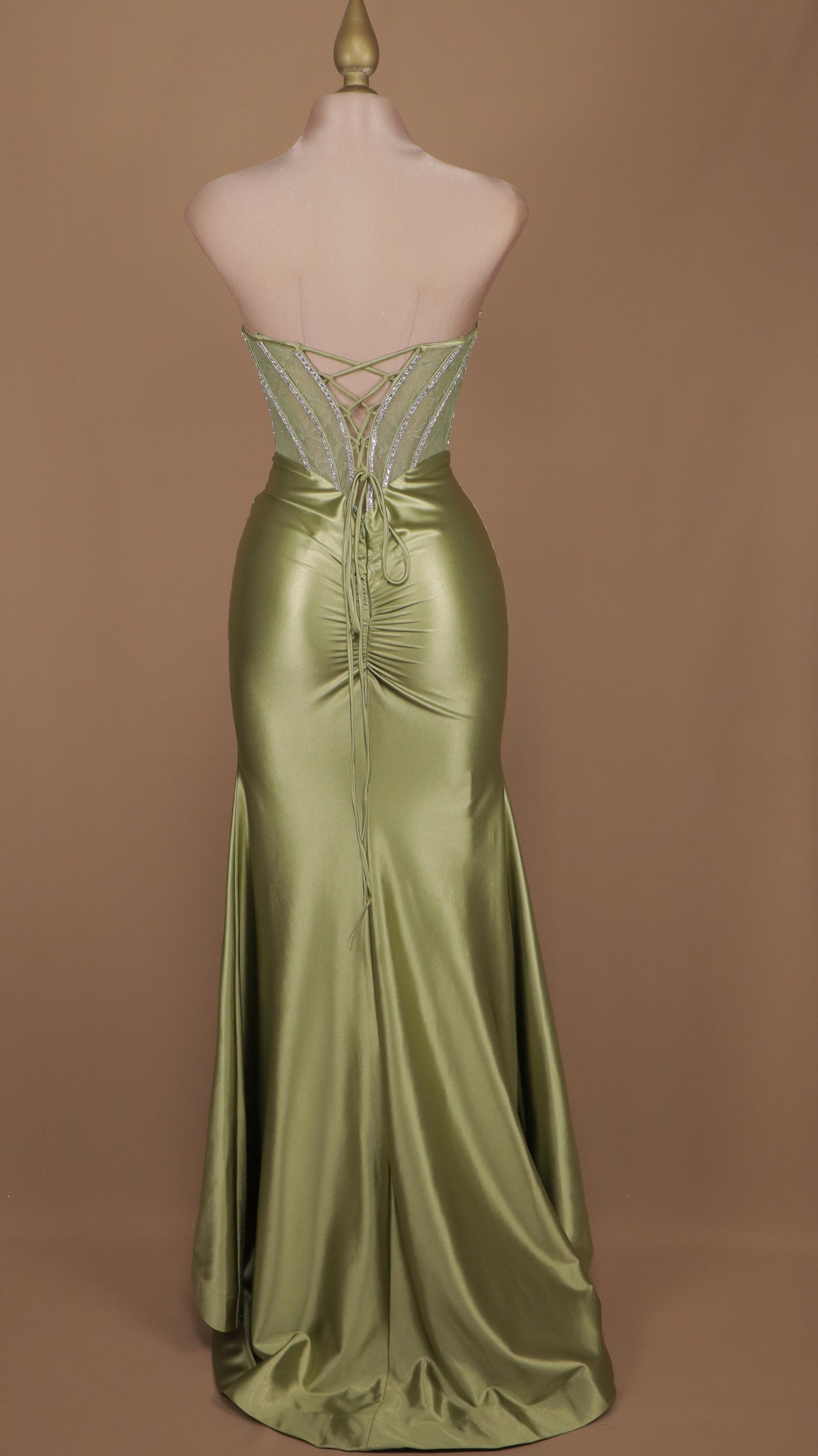 Vestido largo estraple elegante
