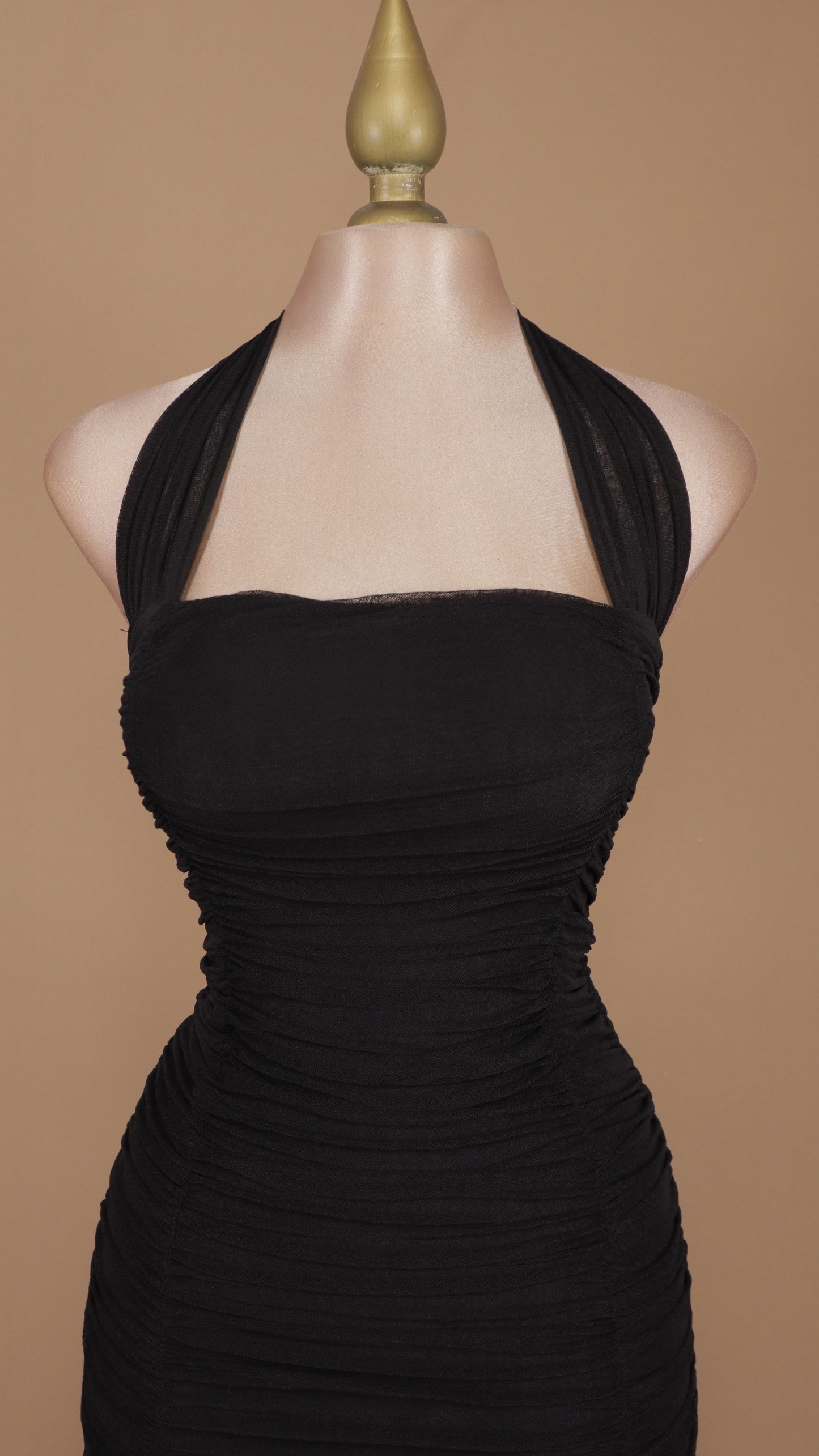 Vestido largo pegadito cuello halter