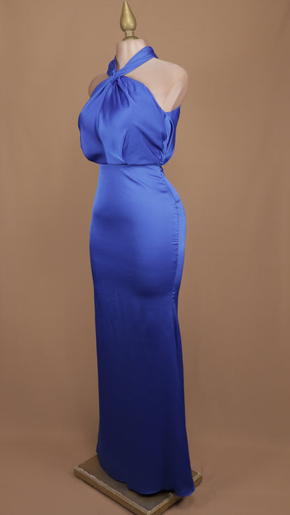 Vestido largo satinado cuello halter