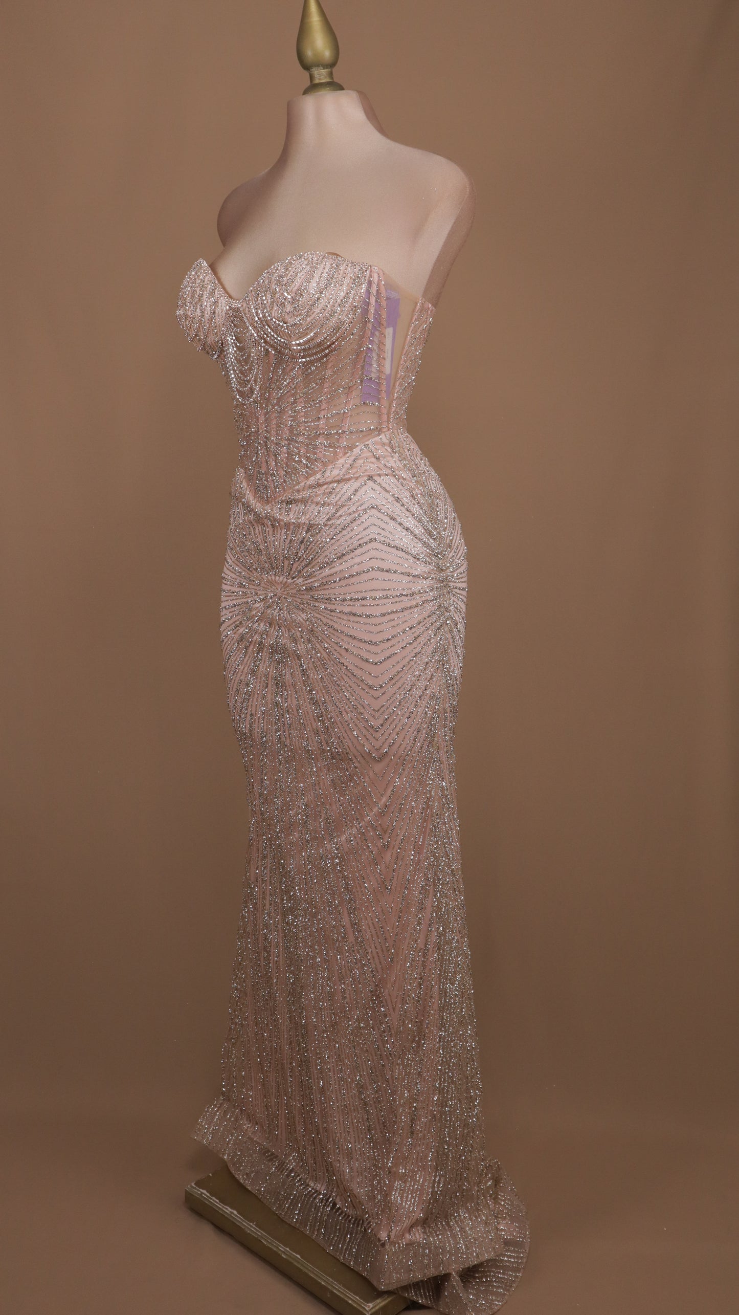 Vestido largo estraple de gala