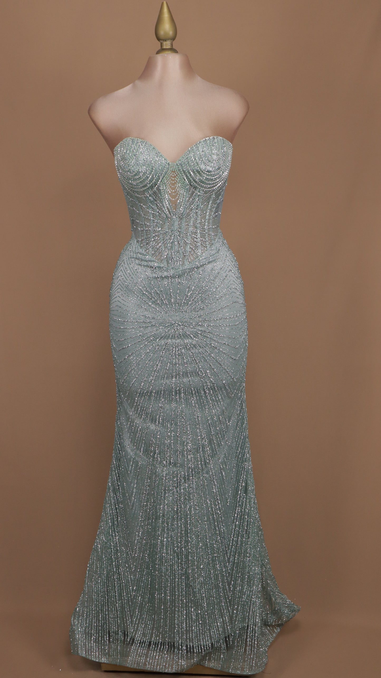 Vestido largo estraple de gala