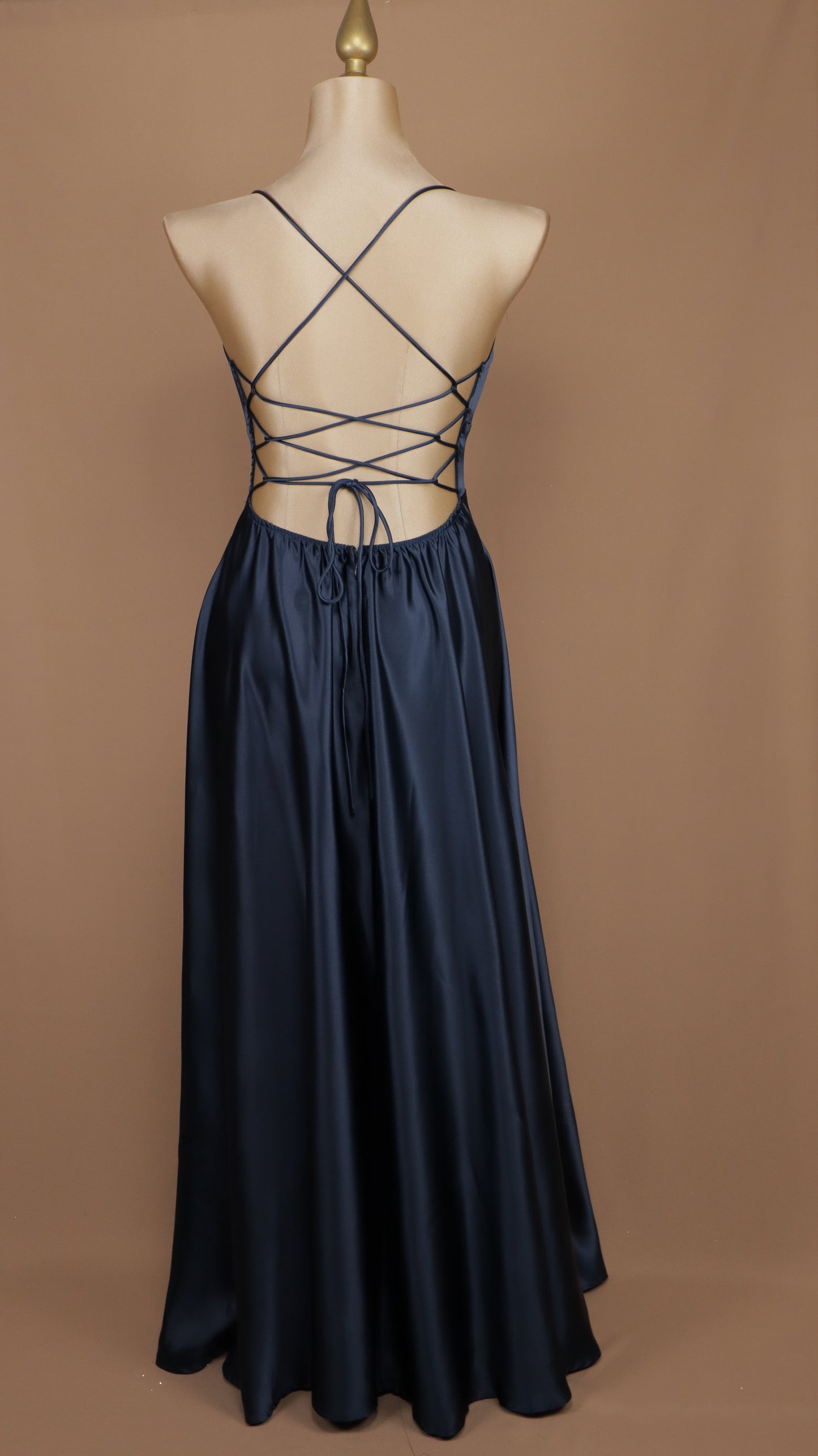 Vestido largo plus size satin cool