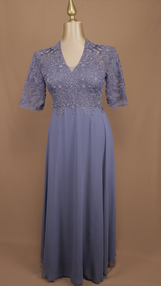 Vestido largo talla extra manga 3/4 con pedreria