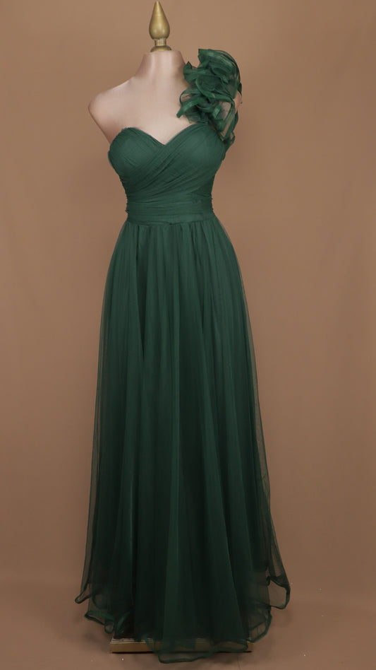 Vestido largo de tul con escote corazón