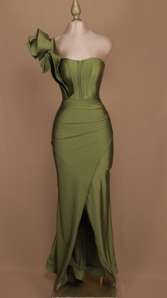 Vestido largo con escarola