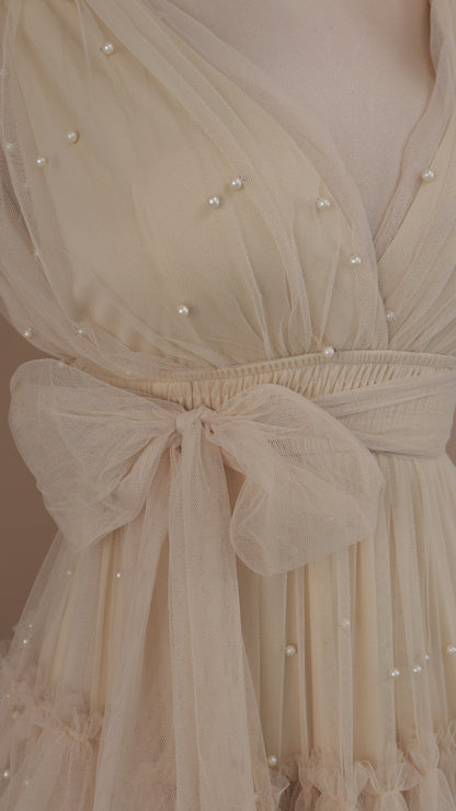 Vestido largo de tul con perlas