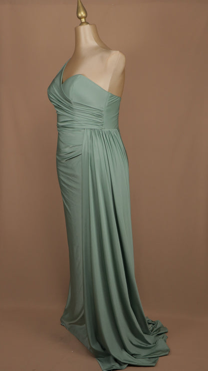 Vestido largo plus escote asimétrico de licra