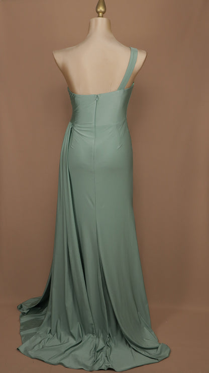 Vestido largo plus escote asimétrico de licra