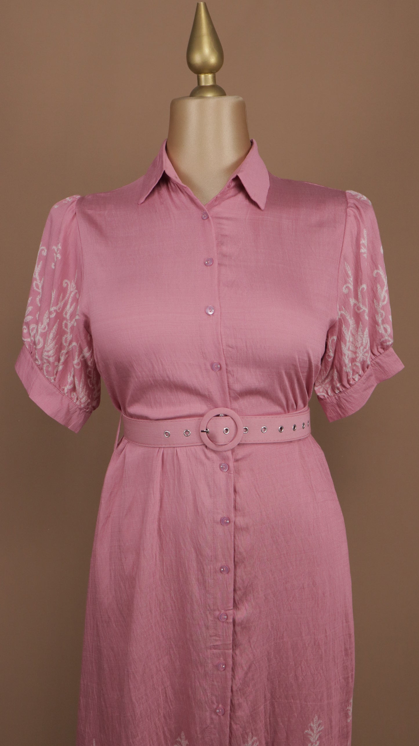 Vestido midi plus size con manga y cinto