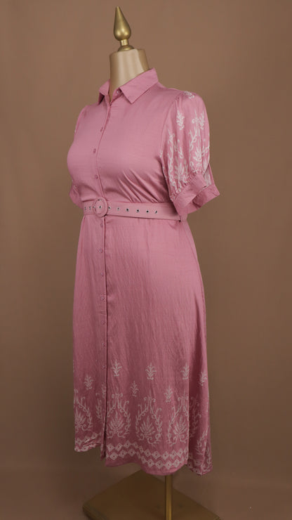 Vestido midi plus size con manga y cinto