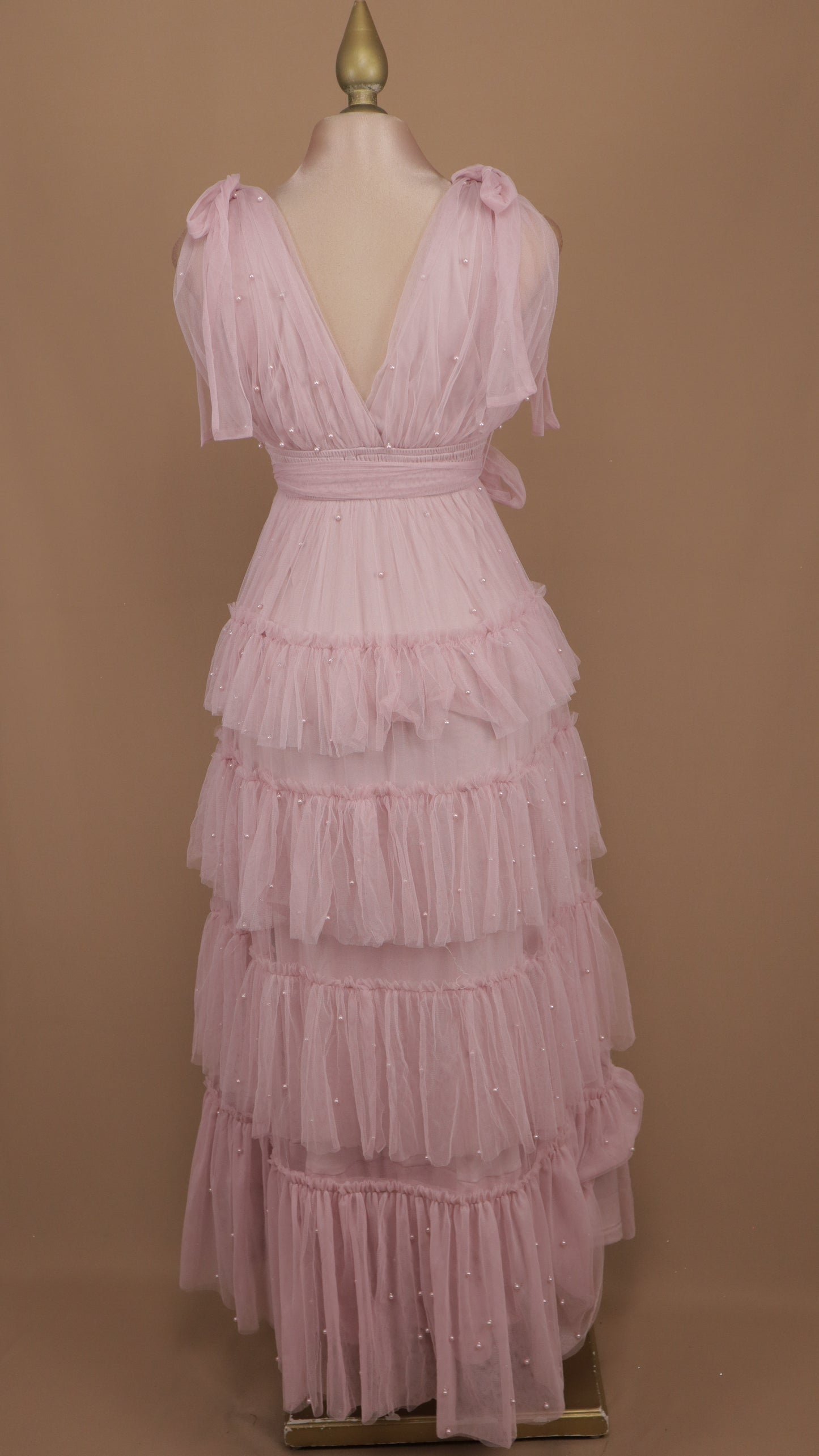 Vestido largo de tul con perlas