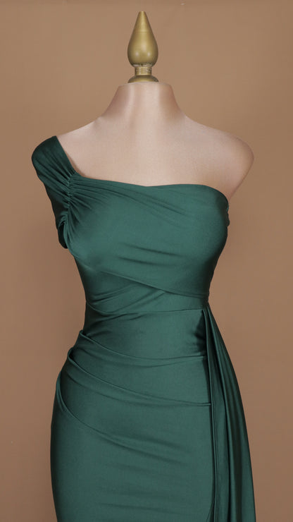 Vestido largo de licra con estola