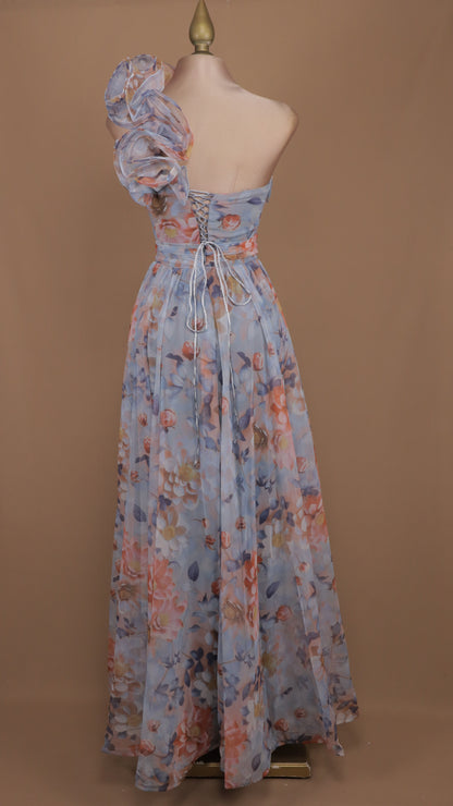 Vestido largo estampado con escarola en hombro