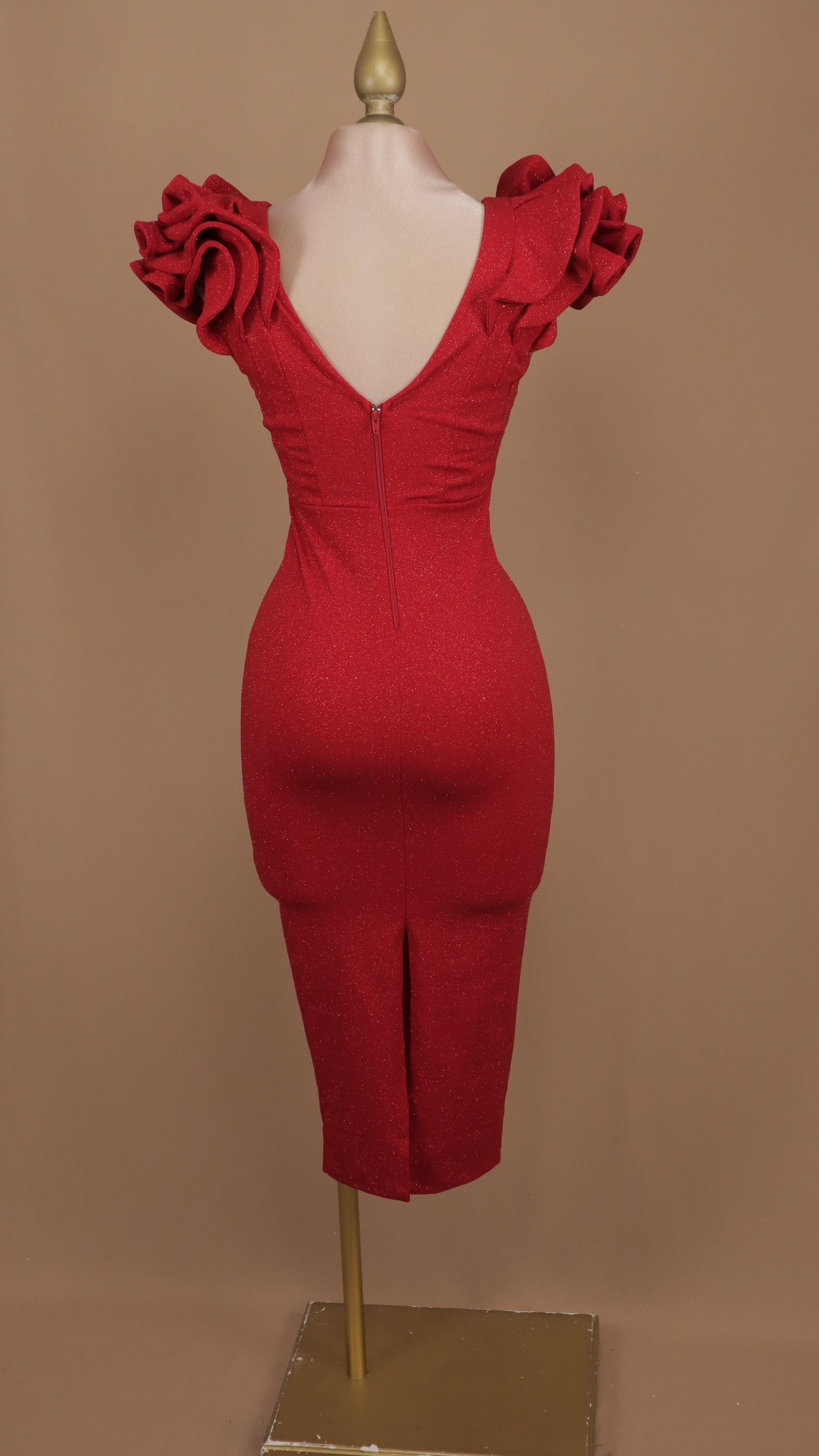 Vestido midi con escarolas y destellos