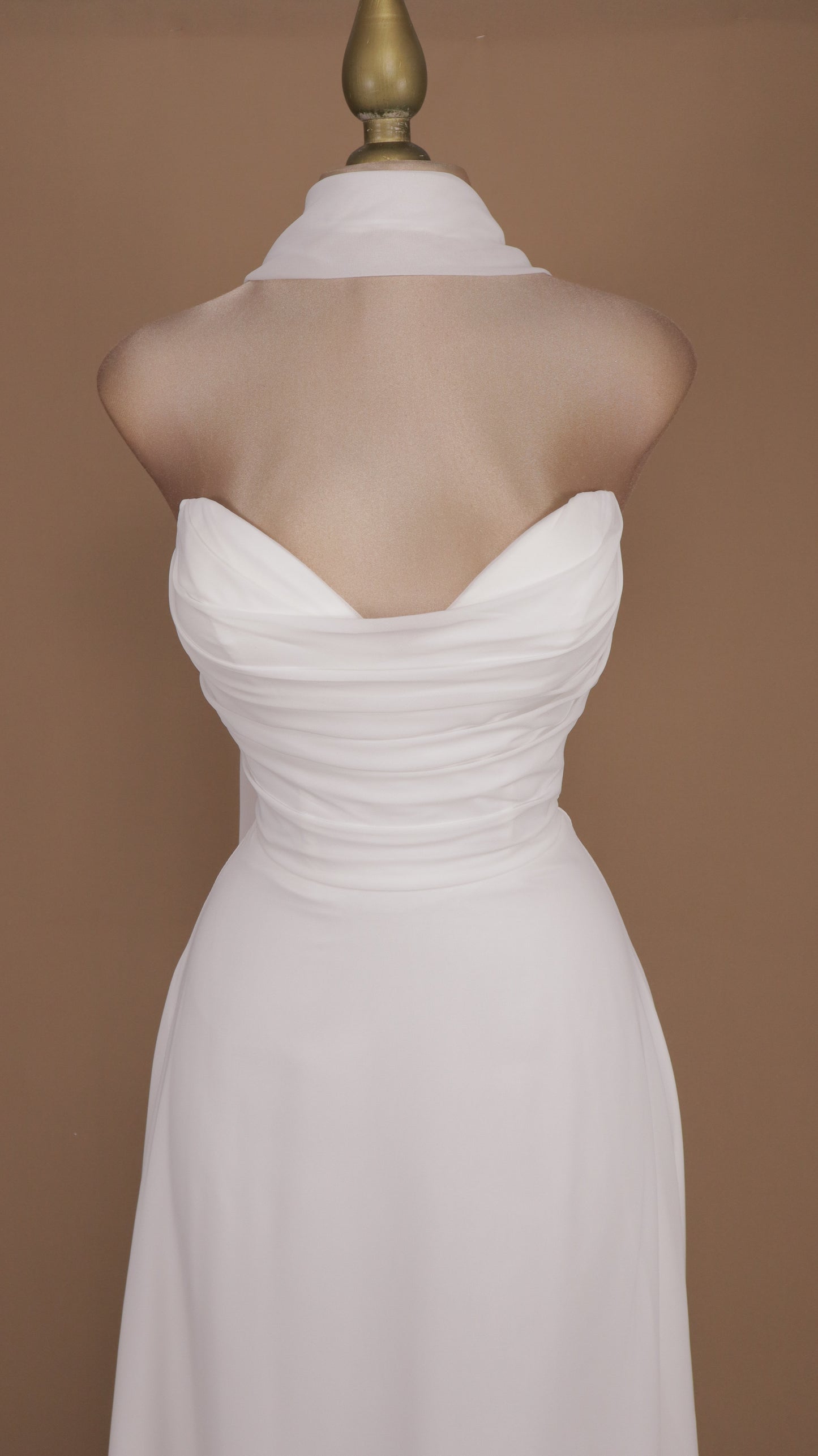 Vestido largo estraple con corset