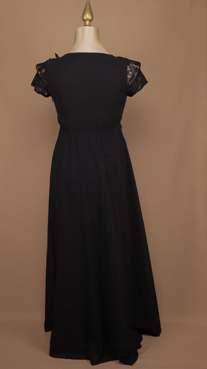 Vestido talla extra con tipo encaje y aplicación en busto