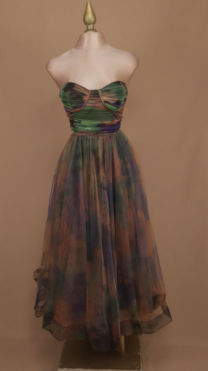 Vestido maxi estraple con estampado