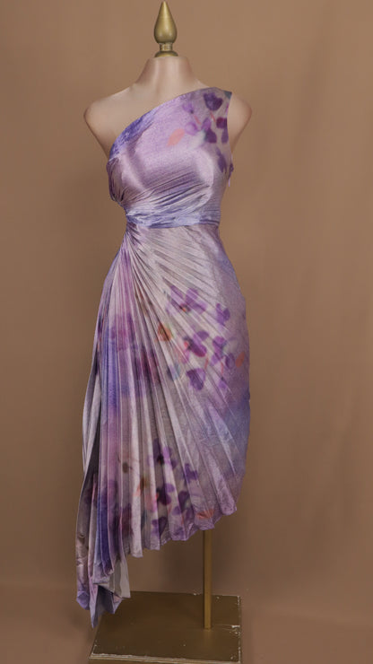 Vestido maxi estampado asimétrico plisado