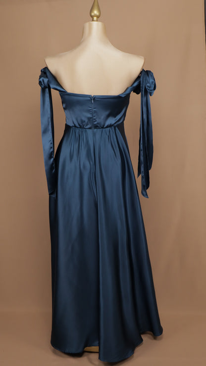 Vestido largo plus size satinado