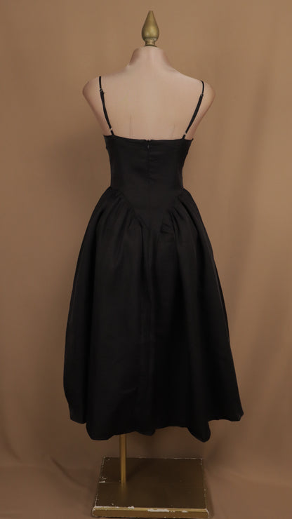 Vestido midi corte princesa