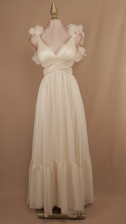 Vestido largo escarola con escote