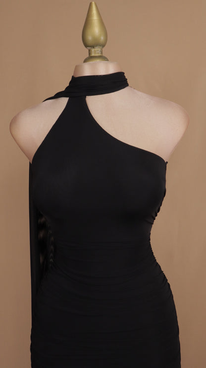 Vestido maxi cuello halter